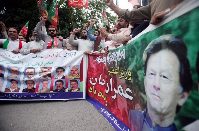 Manifestación a favor del primer ministro de Pakistán, Imran Jan
