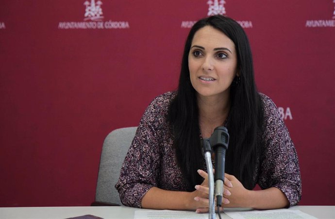 Archivo - La concejala socialista y secretaria de educación de la ejecutiva provincial del PSOE de Córdoba, Carmen González