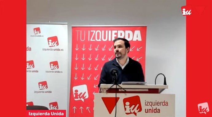 El coordinador federal de Izquierda Unida (IU) y ministro de Consumo, Alberto Garzón, durante la inauguración de la reunión de la Coordinadora Federal de IU este domingo 10 de abril de 2022