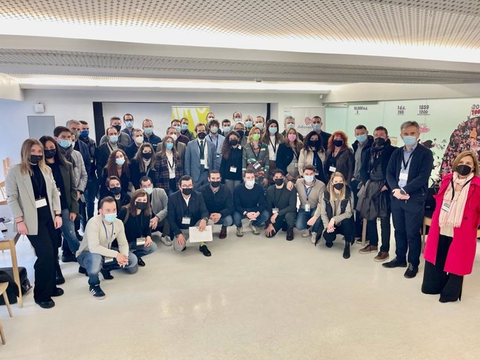 Participantes en la iniciativa del INFO #Tracción2022.