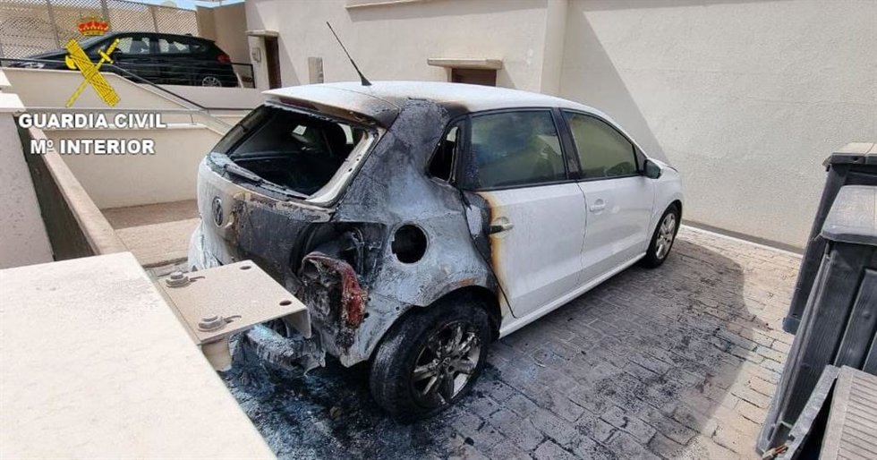 Estado en el que quedó el coche quemado