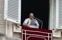 El Papa: "En la locura de la guerra, se vuelve a crucificar a Cristo"