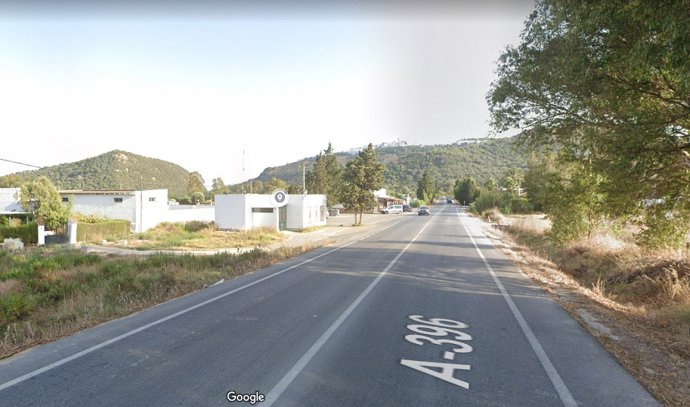 Carretera A-396 a la altura de Vejer de la Frontera (Cádiz)
