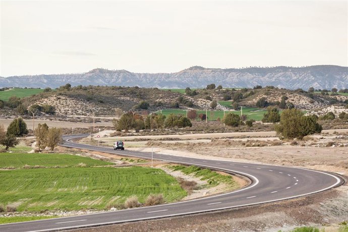Carretera de Osera a Monegrillo.