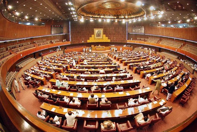 Archivo - Asamblea Nacional de Pakistán, el parlamento del país