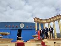 El Paso Azul de Lorca estrena la nueva carroza de Nerón y la restauración de la 'Caballería del Triunfo'