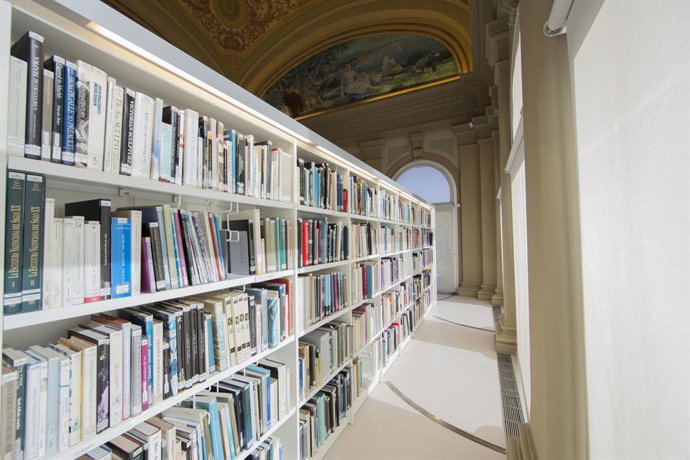 Archivo - Biblioteca del Mnac