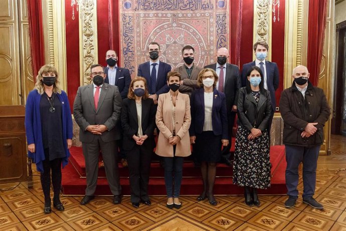 Imagen del encuentro mantenido entre la delegación europea y el Gobierno de Navarra