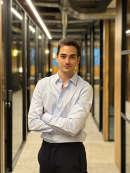 Coach financiero y creador de contenido en Youtube.