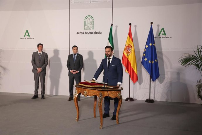 El nuevo consejero de Educación y Deporte de la Junta de Andalucía, Manuel Alejandro Cardenete, toma de posesión de su cargo tras el fallecimiento de Javier Imbroda, a 12 de abril de 2022 en Sevilla (Andalucía, España)