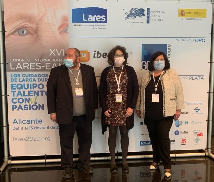 Oltra: "El Pla Convivint contempla 100 actuaciones y una inversión de 279 millones en el ámbito de las personas mayores"