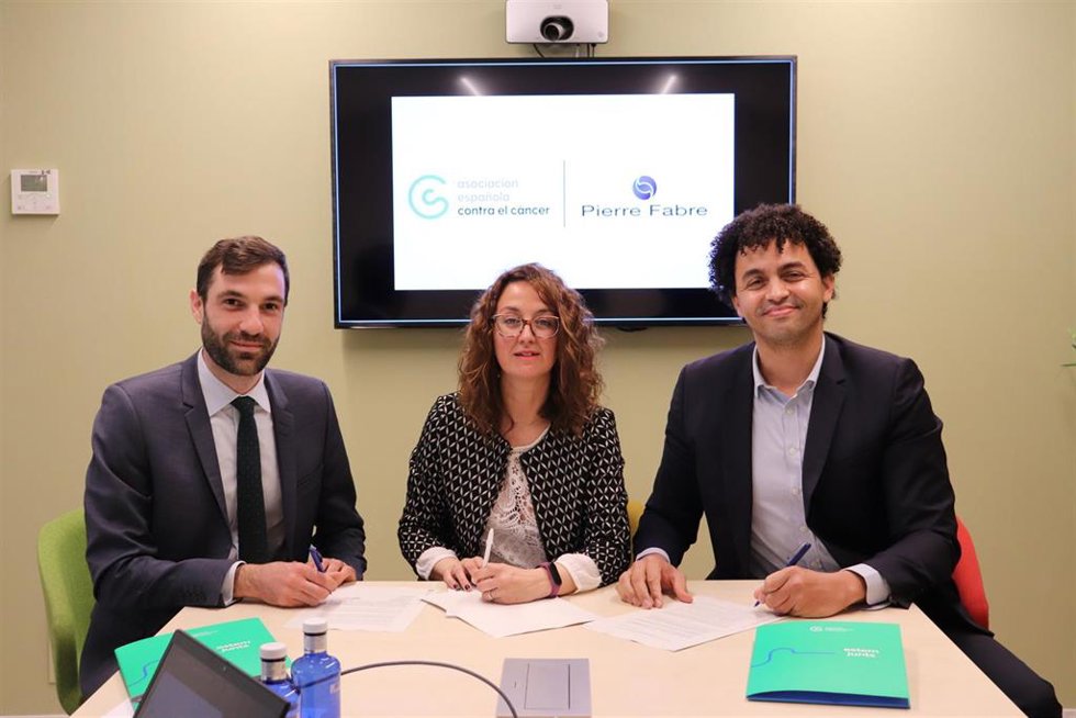 Firma de acuerdo.