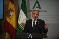 Bendodo reivindica a PP como "partido nacional y autonomista" y defiende ante Vox que Estado autonómico "ha funcionado"