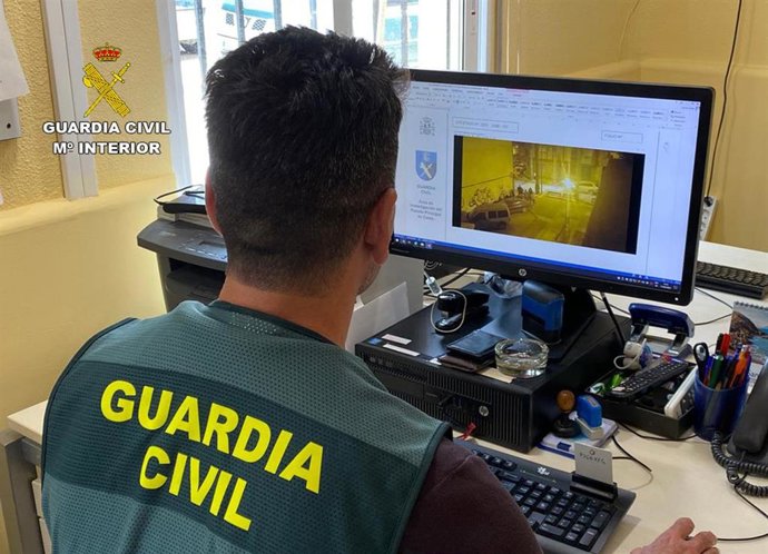Un agenda de la Guardia Civil trabaja en el caso