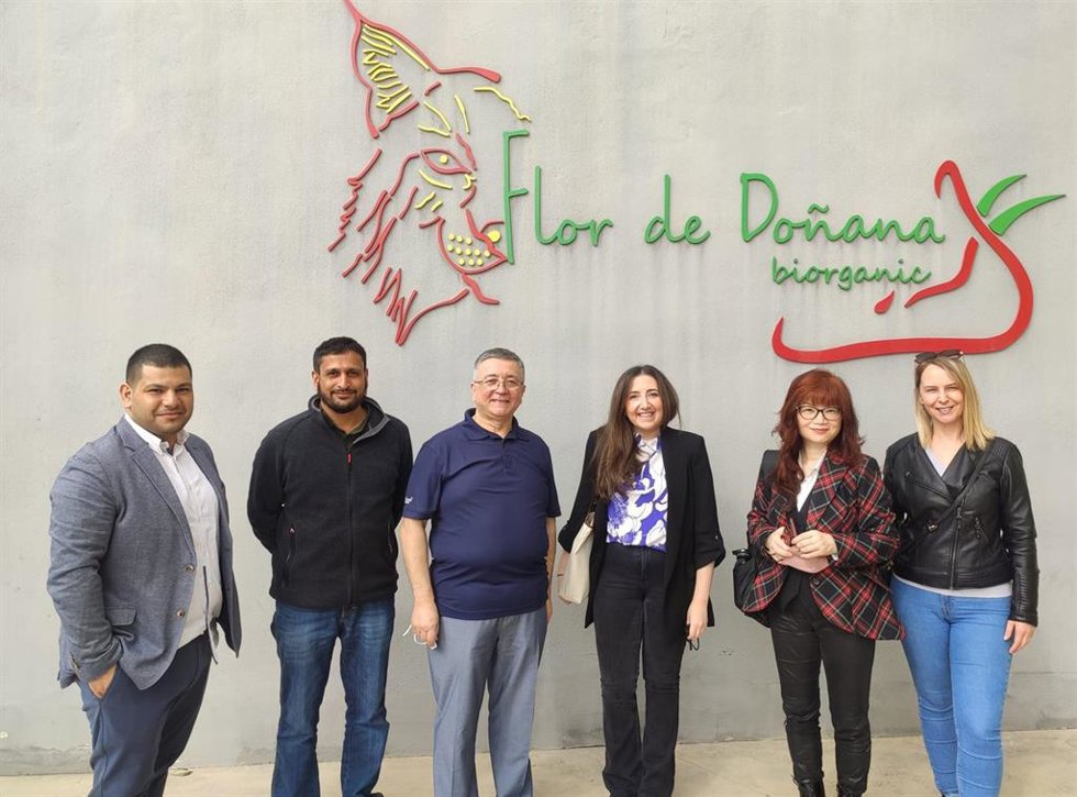 Visita a la empresa Flor de Doñana, en la provincia de Huelva.