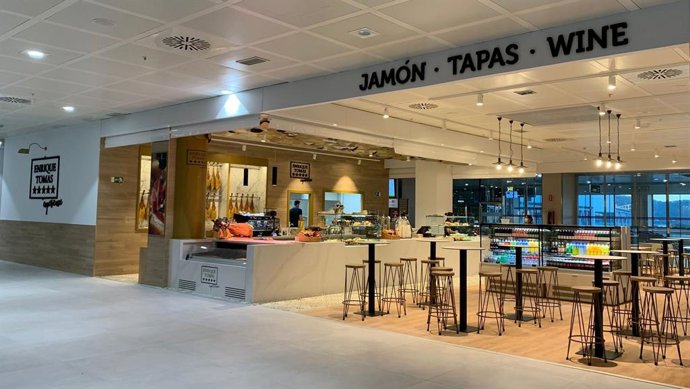 Nuevo local en el aeropuerto de Ibiza