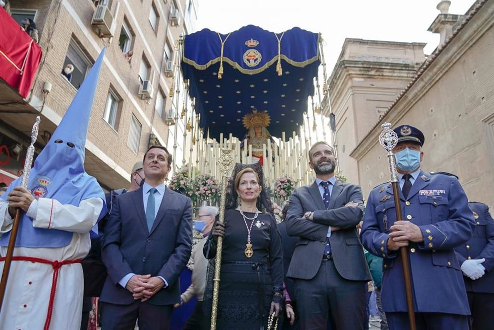 Levantá en la Hermandad del Amor de Almería