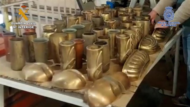 Piezas ornamentales robadas en Elda y Petrer