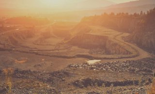 Explotación minera a cielo abierto. Los desechos mineros son la principal fuente de residuos del mundo
