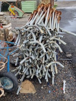 Parte del material recuperado.