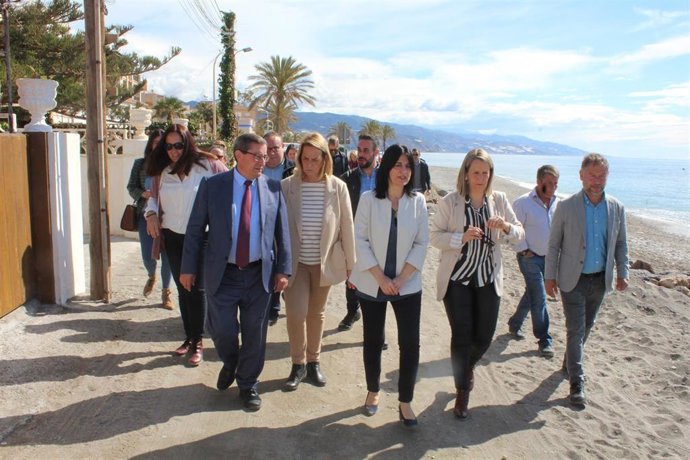 Visita de Gobierno, Diputación y ayuntamientos a la zona afectada por el temporal en la Costa Tropical