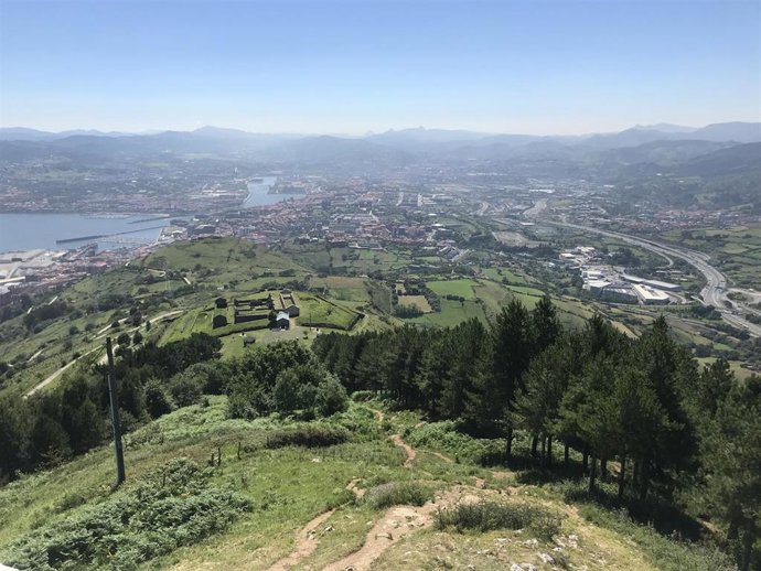 Archivo - Monte Serantes, en Santurtzi.