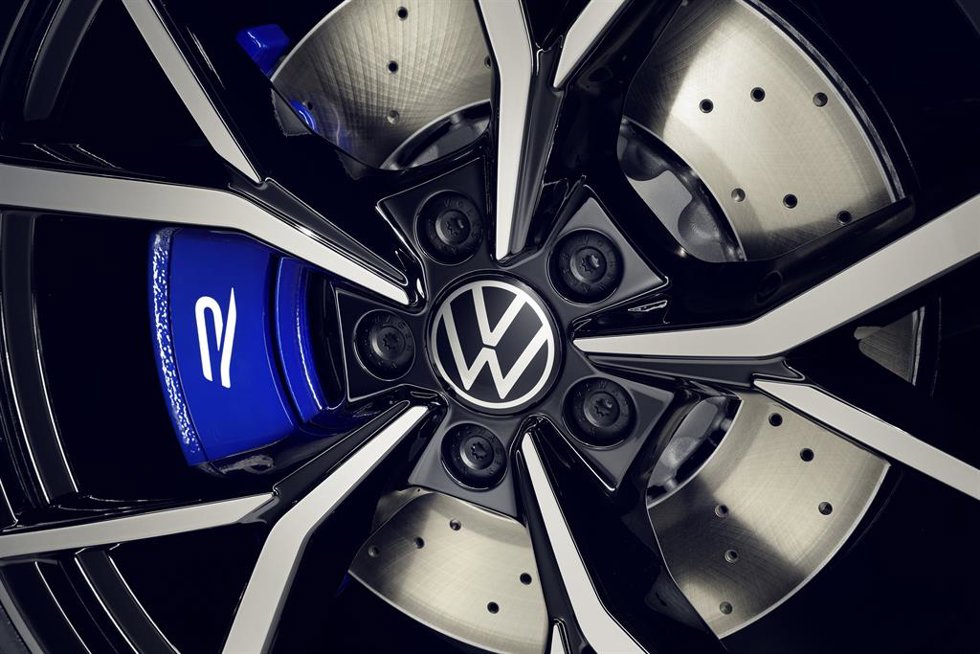 Archivo - Logo de Volkswagen.