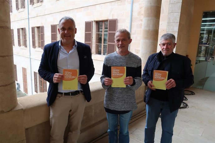 Consell de Mallorca y Mercat Social presentan una guía sobre compra responsable en la contratación pública.