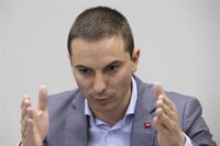 Lobato (PSOE) plantea una auditoría rigurosa de los contratos de urgencia para la compra de material médico en pandemia