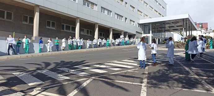 Médicos temporales en una jornada de protesta en el Hospital de La Candelaria