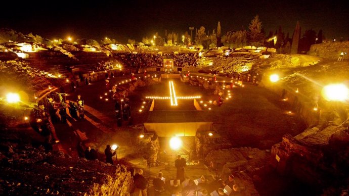 Imagen de archivo de la Vía Crucis de la Semana Santa de Mérida