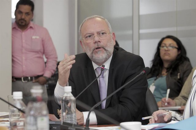 El exministro de Hidrocarburos de Ecuador, Carlos Pareja Yannuzzelli.