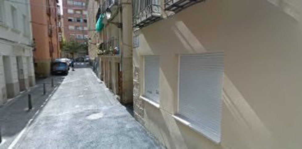 Archivo - Calle Los Baños de Logroño, donde se ubica el alojamiento del Proyecto Alasca