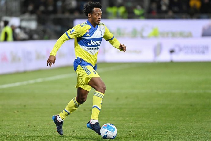 Juan Cuadrado (Juventus) during the Italian championship Serie A football match between Cagliari Calcio and Juventus FC on April 9, 2022 at the Sardegna Arena in Cagliari, Italy - Photo Gianluca Ricci / LiveMedia / DPPI
