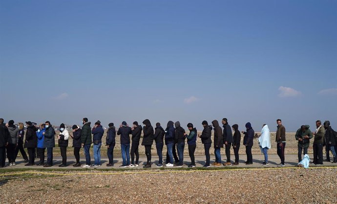 Migrantes en el Canal de la Mancha. 