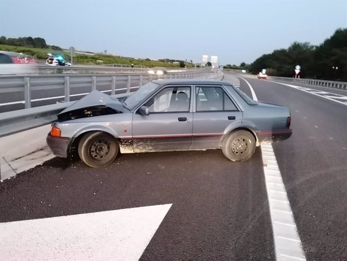 Detenido tras una persecución un hombre por atracar una gasolinera en Sueca