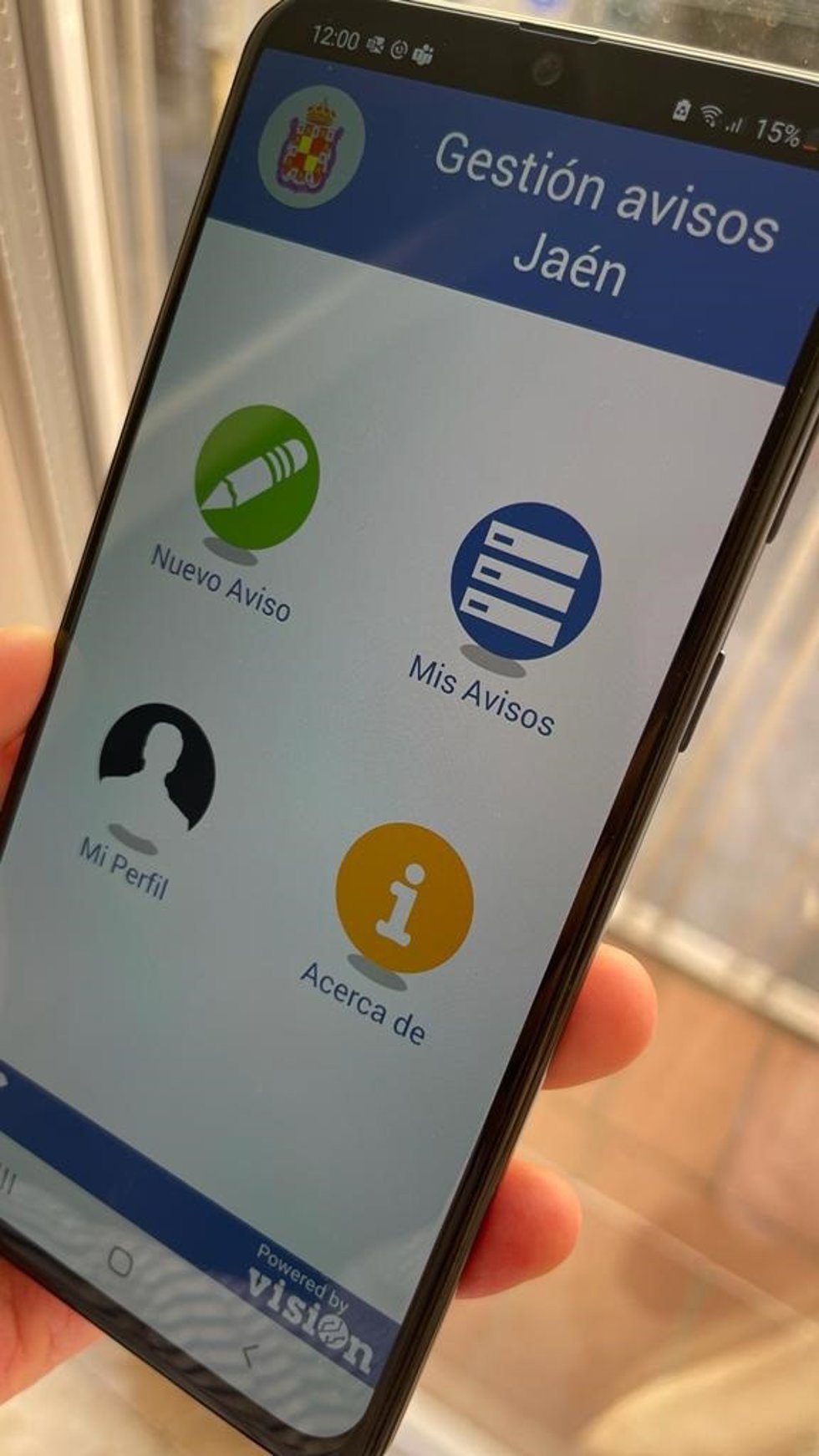 Imagen de la aplicación 'Avisos Jaén' para informar de incidencias.