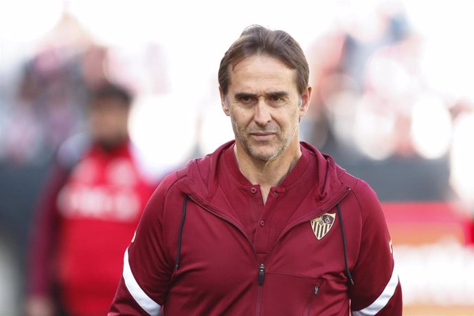 Archivo - Julen Lopetegui, entrenador del Sevilla