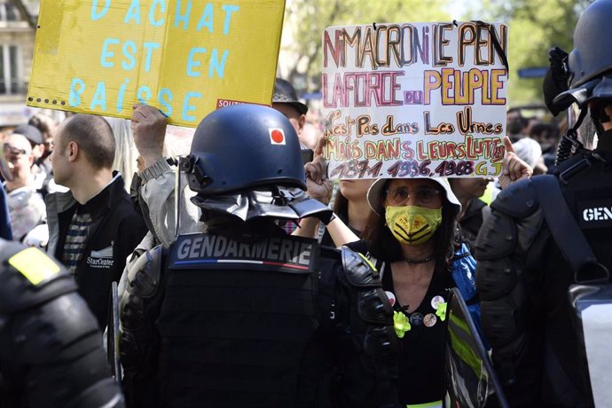 Manifestación contra la extrema derecha y Marine Le Pen en París