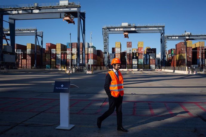 Archivo - El presidente del Puerto de Barcelona, Dami Calvet en el Port de Barcelona