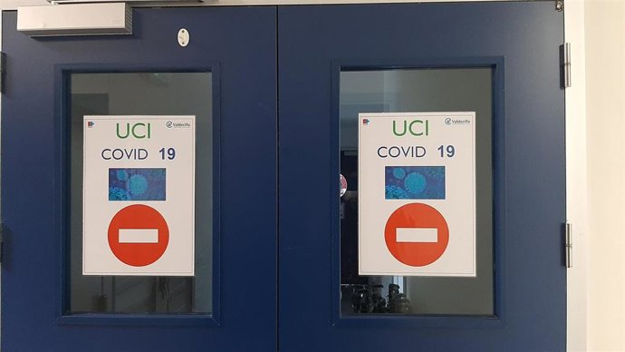 Archivo - UCI Covid en Valdecilla. Unidad Cuidados Intensivos del hospital Valdecilla