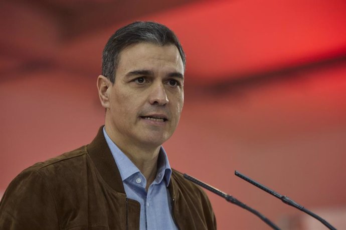El presidente del Gobierno, Pedro Sánchez, interviene en un acto del PSOE en el Espacio Rastro de Madrid, a 9 de abril de 2022, en Madrid (España). 