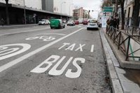 El carril de Plaza Castilla-Raimundo Fdez. Villaverde incrementará  en 4.000 los usuarios de bici diarios en ese tramo