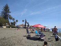 Empresarios de playas de la provincia de Málaga rozan la facturación de 2019 en Semana Santa y auguran un buen verano