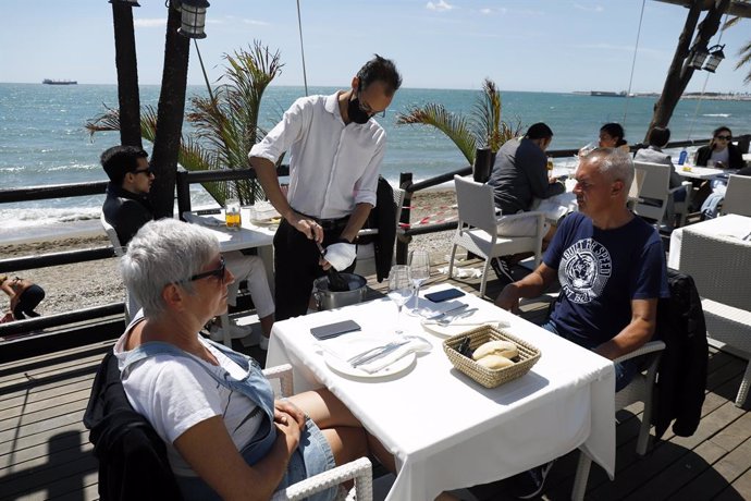 Archivo - playa de la Malagueta, a 02 de mayo del 2021, en Málaga a 02 de mayo 2021