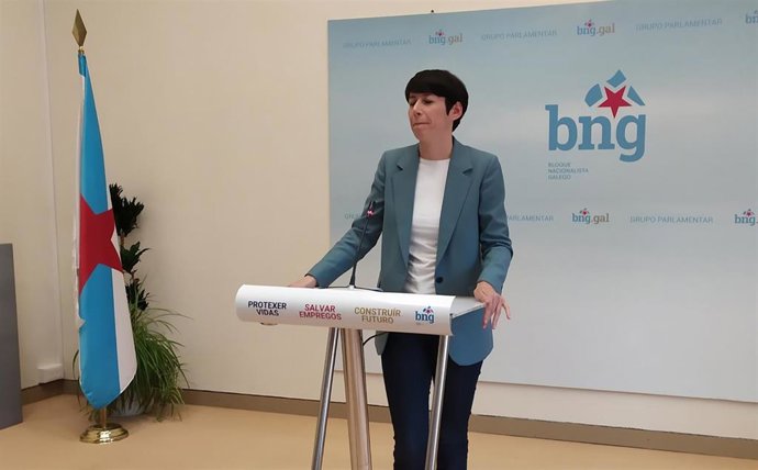 La portavoz nacional del BNG, Ana Pontón, en rueda de prensa en el Parlamento de Galicia