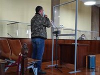 Condenado en Jaén a nueve meses de cárcel por arrojar café hirviendo sobre su mujer