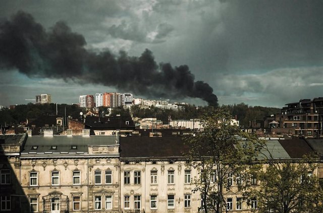 Ataque aéreo ruso en Leópolis, Ucrania