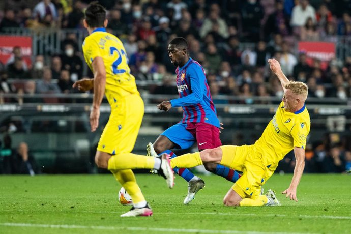 Ousmane Dembele of FC Barcelona in action during La Liga football match played between FC Barcelona and Cadiz CF at Camp Nou stadium on April 18, 2022, in Barcelona, Spain.