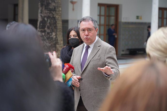 El secretario general del PSOE-A, Juan Espadas